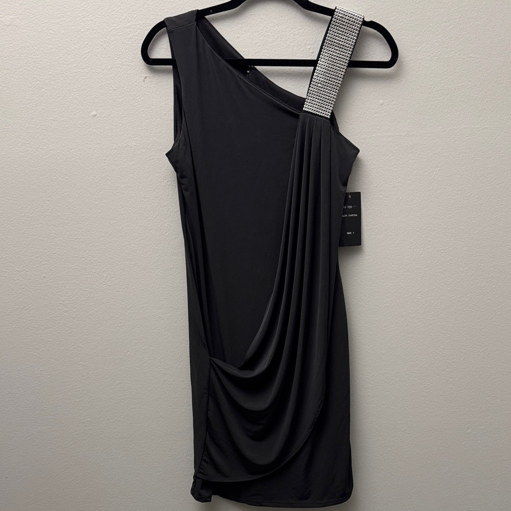 Elegant grey One-Shoulder Dress